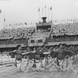 昭和４０年代の青木町公園市民プールの写真