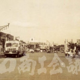 川口駅東口前の写真
